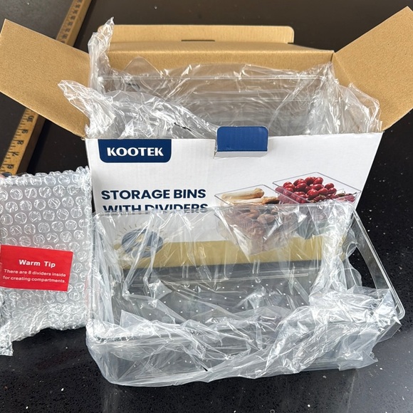 Clear Storage Bins with Dividers - 4 PCS - Picture 3 of 7